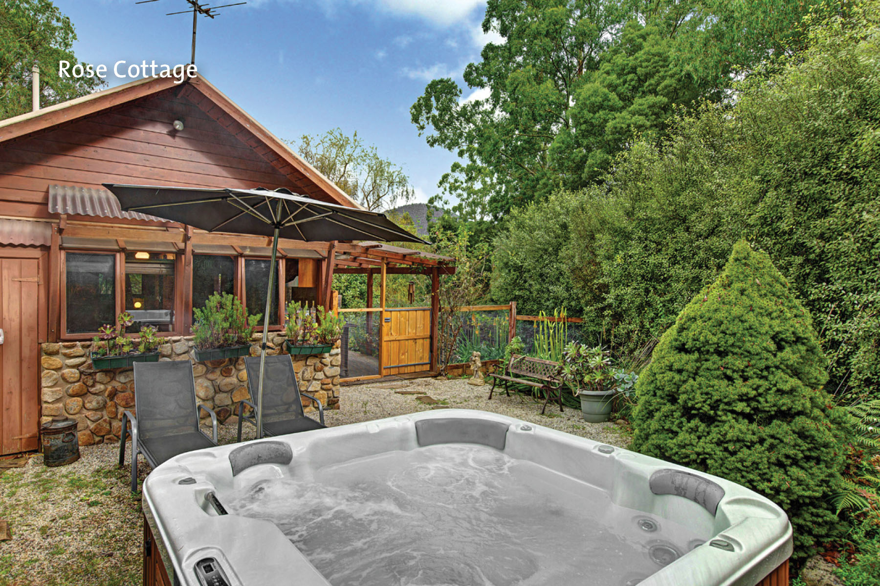 Warburton Luxury Accommodation B B Boutique Spa Cottages Forget